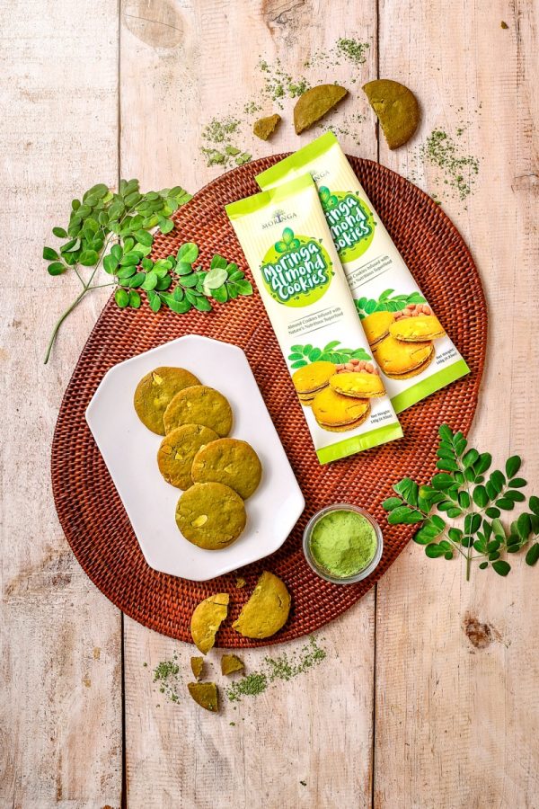 Moringa Almond Cookies